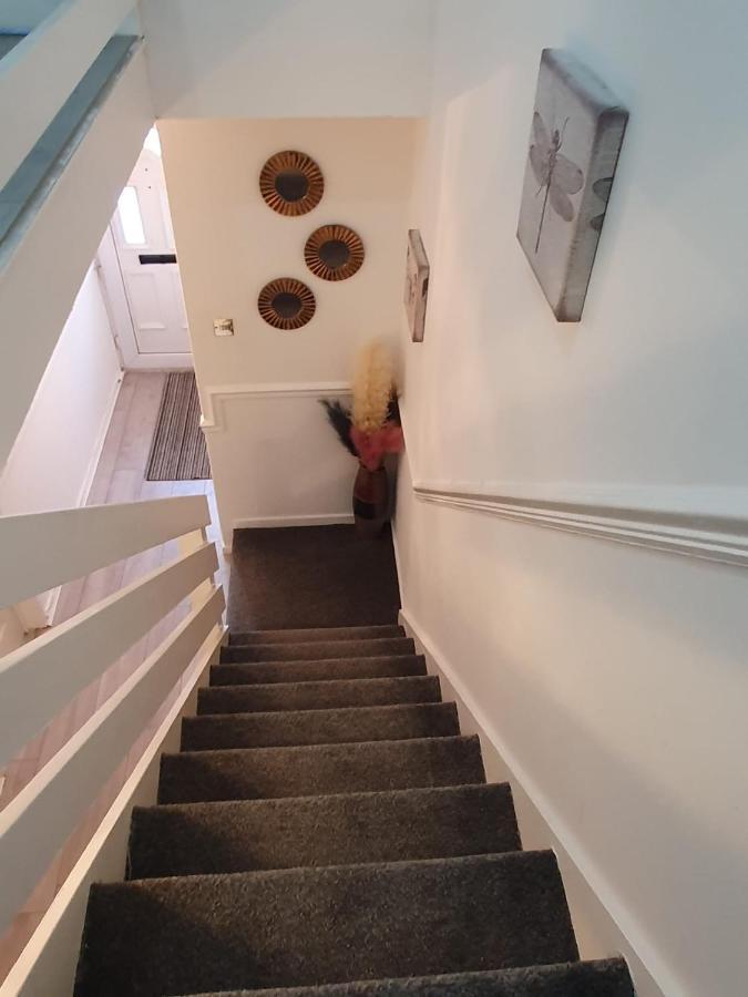 Bv Luxury Spacious 3 Bedroom House At Isaac Close Manchester Zewnętrze zdjęcie