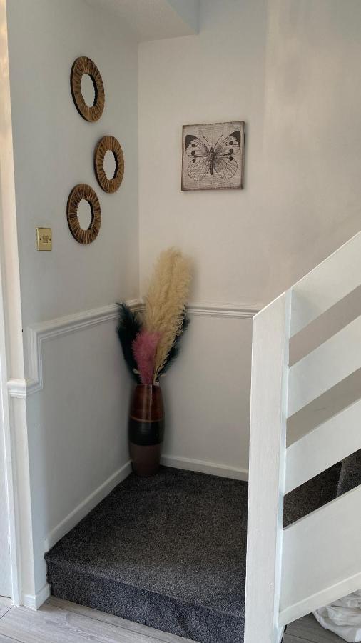 Bv Luxury Spacious 3 Bedroom House At Isaac Close Manchester Zewnętrze zdjęcie