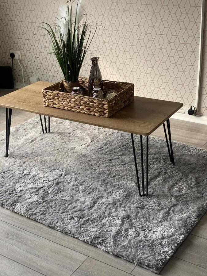 Bv Luxury Spacious 3 Bedroom House At Isaac Close Manchester Zewnętrze zdjęcie