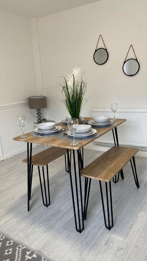Bv Luxury Spacious 3 Bedroom House At Isaac Close Manchester Zewnętrze zdjęcie