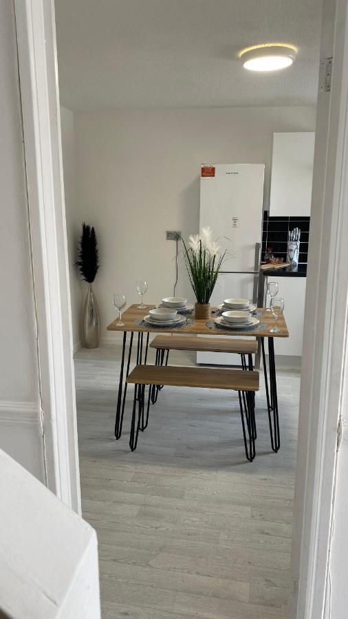 Bv Luxury Spacious 3 Bedroom House At Isaac Close Manchester Zewnętrze zdjęcie